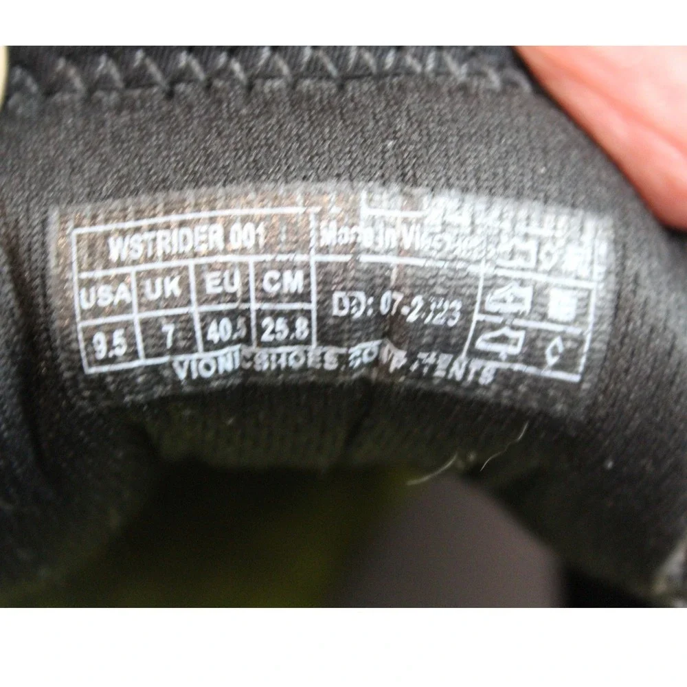 Vionic‎ Walker Strider 001 Womens 9.5 Black White Athletic Walking Shoes